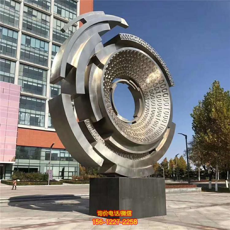 別墅小區不銹鋼幾何創意齒輪圓環擺件