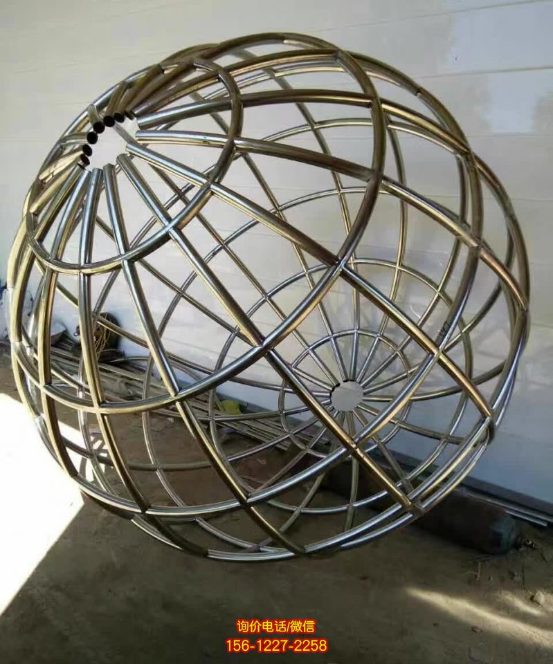 創意不銹鋼鏤空戶外裝飾品工藝鏤空球雕塑 創意不銹鋼鏤空戶外裝飾品工藝鏤空球雕塑