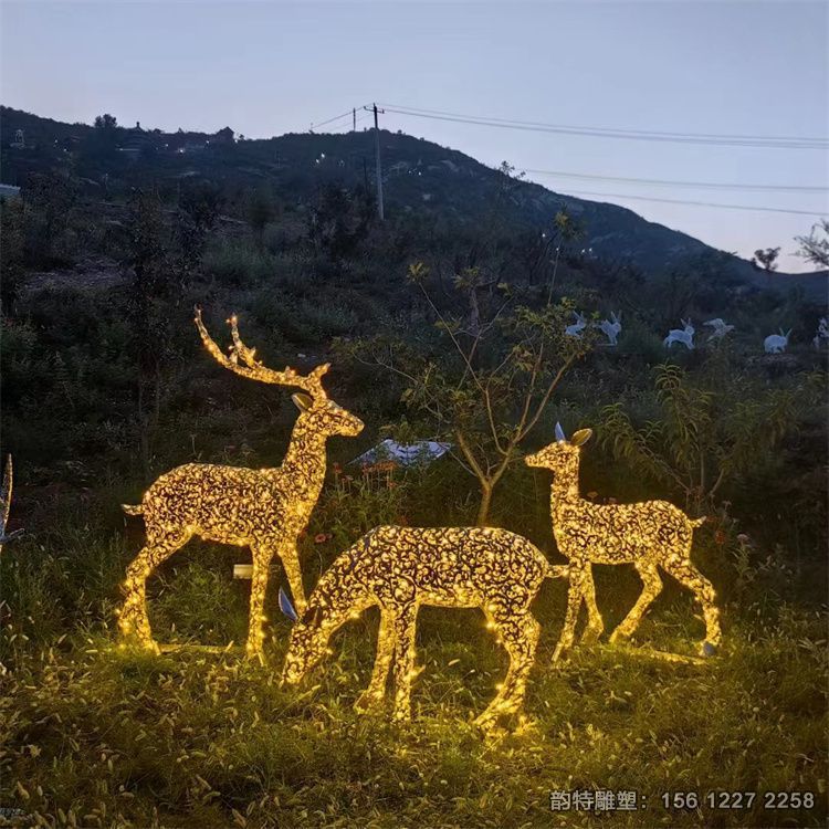 發光鹿雕塑 公園鏤空鹿擺件