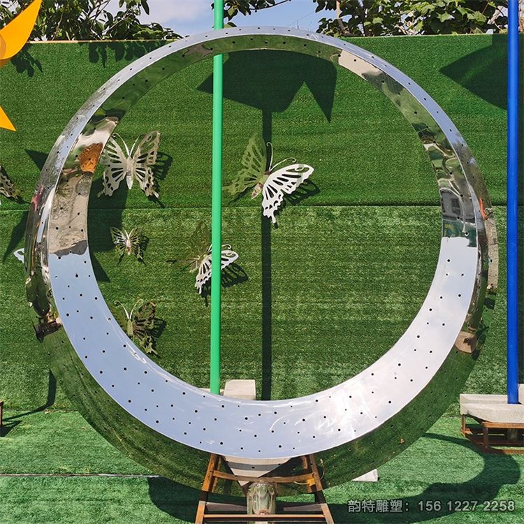 不銹鋼月亮圓環雕塑39