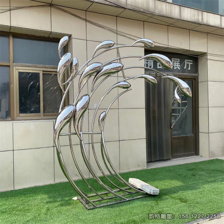 不銹鋼圓環(huán)魚(yú)群雕塑，不銹鋼抽象小魚(yú)雕塑加工廠